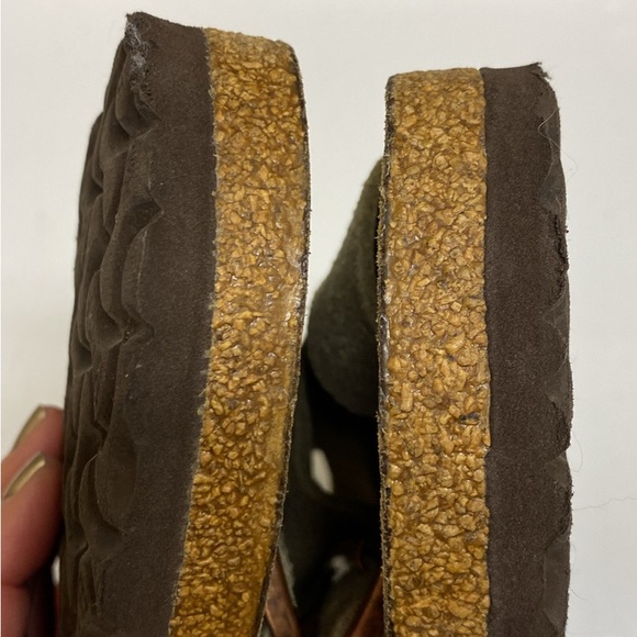 Birkenstock Arizona Tan Suede Sandals size 40 (9-9.5) - Picture 5 of 6